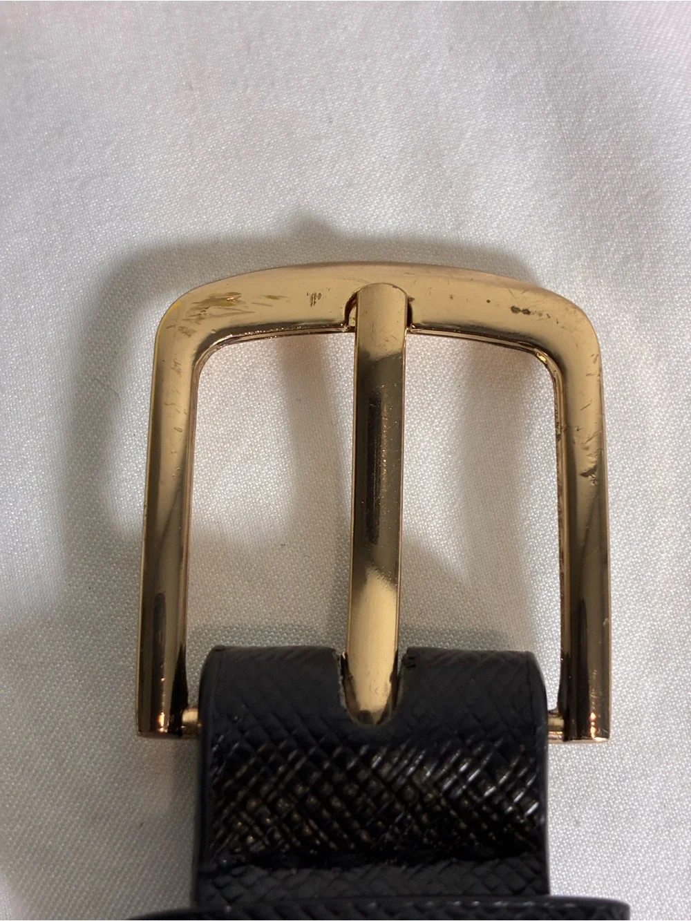 Juicy Couture Womens belt Sz L Black Textured faux leather with Gold Buckle